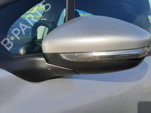 Used Left mirror PEUGEOT 208 I (CA_, CC_) 1.2 VTI 82 (82 hp) 33129305