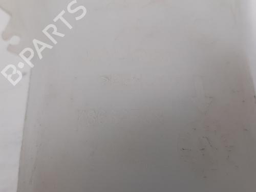 Windscreen washer tank CITROËN C4 CACTUS 1.2 VTi 82 | BP19754745C113