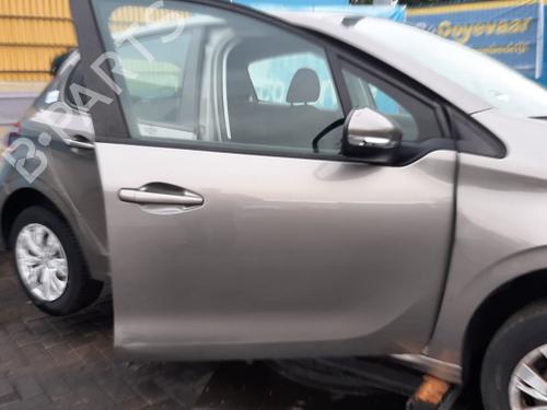 Used Right front door Right front door PEUGEOT 208 I (CA_, CC_) 1.2 VTI 82 (82 hp) 40503563 40503563
