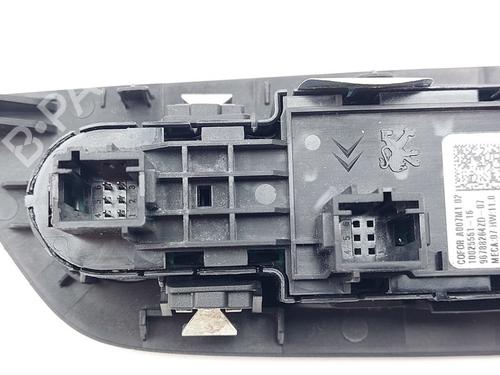 Switch OPEL MOKKA MOKKA-e (76) | BP32628632I30