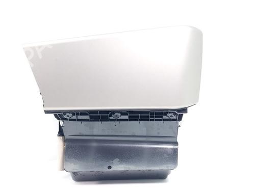 Used Glove box BMW i3 (I01) Electric (170 hp) 28382601