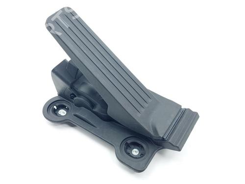 Pedal MAZDA CX-30 (DM) SKYACTIV-G M Hybrid (DM5W, DM6W) (150 hp) 19770999