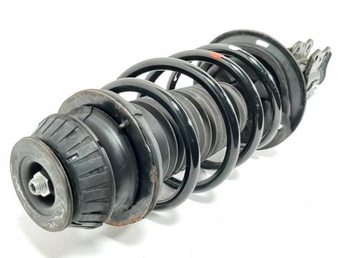 Right front shock absorber TOYOTA YARIS (_P13_) 1.5 Hybrid (NHP130_) | BP19758854M17 