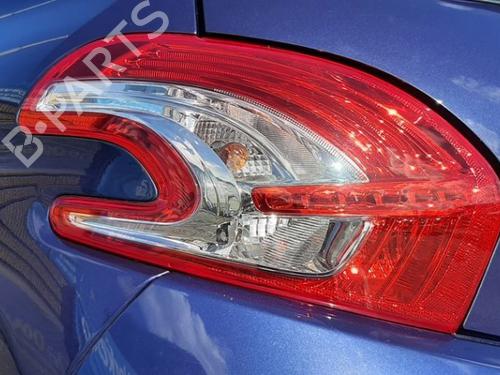 Used Left taillight PEUGEOT 208 I (CA_, CC_) 1.4 VTi (95 hp) 29183085