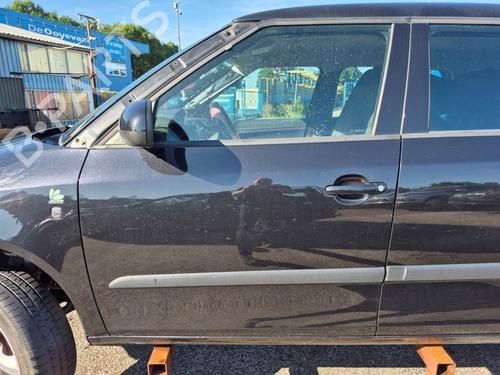 Used Left front door SKODA FABIA II Combi (545) 1.2 TDI (75 hp) 27550059