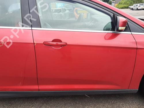 right-front-door-ford-focus-iii-2010-2011-2012-2013-2014-2015-2016-2017-2018-2019-2020-37761347 main image