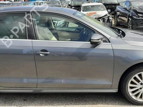 Used Right front door Right front door VW JETTA IV (162, 163, AV3, AV2) 1.4 TSI Hybrid (170 hp) 34192204 34192204