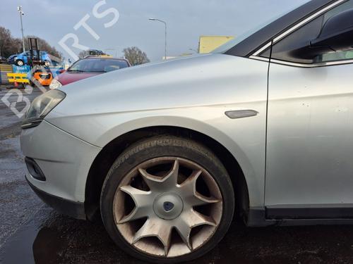 Used Left front fenders LANCIA DELTA III (844_) 1.4 (844.AXB1A) (150 hp) 32274937