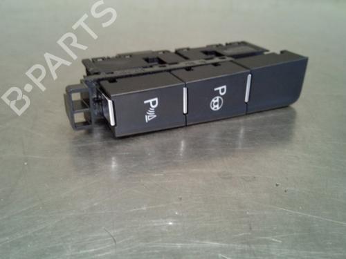 Used Switch VW GOLF VII (5G1, BQ1, BE1, BE2) 1.2 TSI (110 hp) 19755179