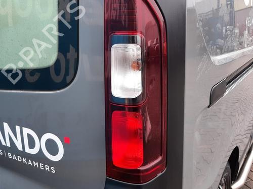Used Right taillight OPEL VIVARO B Van (X82) 1.6 CDTI (05) (95 hp) 31599992