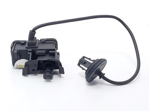 Used Fuel door actuator VW GOLF VII (5G1, BQ1, BE1, BE2) 2.0 TDI (150 hp) 27628640