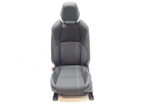 Used Right front seat TOYOTA YARIS CROSS (MXP_) 1.5 Hybrid (MXPJ11) (131 hp) 30275280