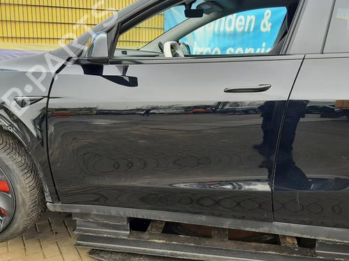 Used Left front door Left front door TESLA MODEL Y (5YJY) EV (299 hp) 33627833 33627833