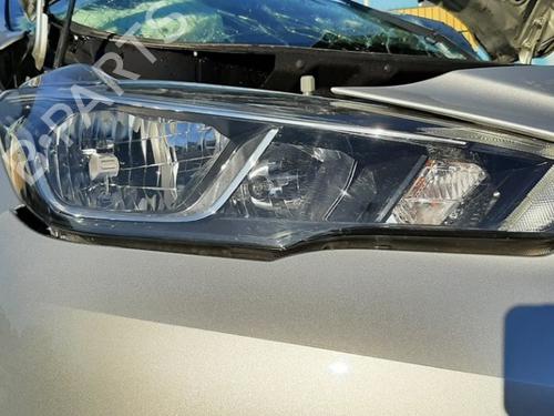 Used Right headlight NISSAN MICRA V (K14) 0.9 IG-T (90 hp) 30519837