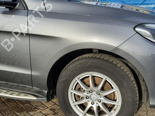 Forskærm Højre MERCEDES-BENZ GLE (W166) 250 d (166.006) (204 hp) 24016346