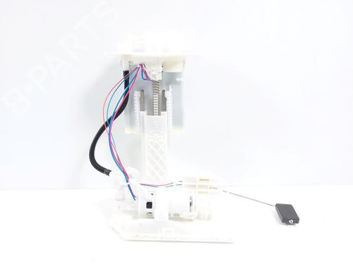 Used Fuel pump TOYOTA YARIS CROSS (MXP_) 1.5 Hybrid (MXPJ11) (131 hp) 27549850