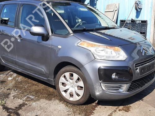 Right headlight CITROËN C3 Picasso (SH_) 1.4 VTi 95 (SH8FSC, SH8FP0, SH8FP6) | BP38043795C29 - Image 3