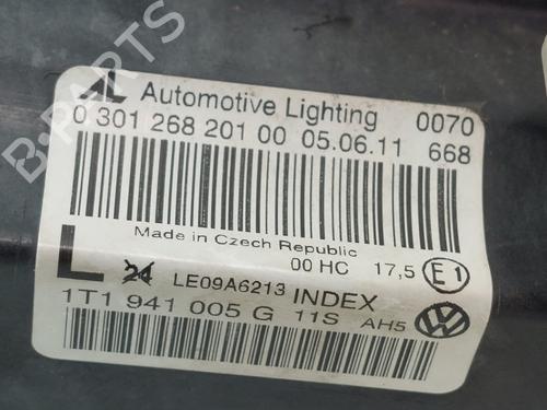 Left headlight VW TOURAN (1T3) 1.4 TSI | BP28807817C28