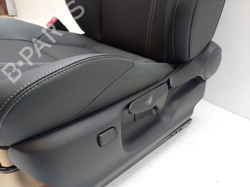 Stol høyre foran TOYOTA YARIS CROSS (MXP_) 1.5 Hybrid (MXPJ11) | BP30275280C16 