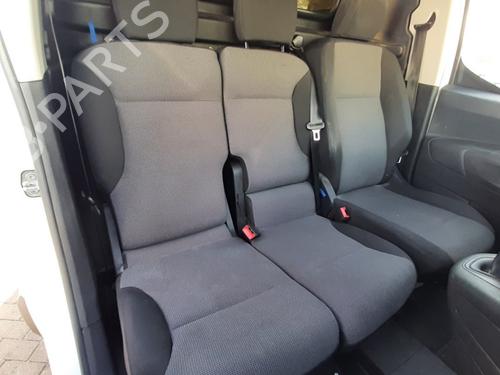 Used Right front seat Right front seat 39209404 39209404