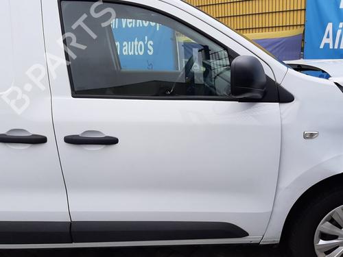 Used Right front door RENAULT EXPRESS Box Body/MPV 1.5 Blue dCi 95 (F6AB) (95 hp) 21098532