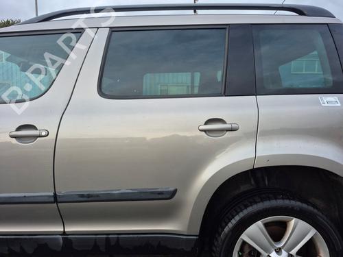 Used Left rear door SKODA YETI (5L) 1.8 TSI 4x4 (160 hp) 29868849