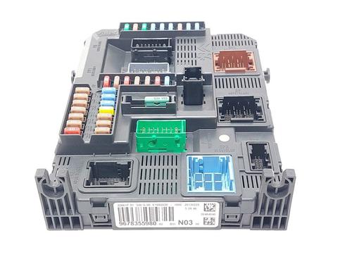 Fuse box PEUGEOT 208 I (CA_, CC_) 1.2 VTI 82 | BP28294389E1