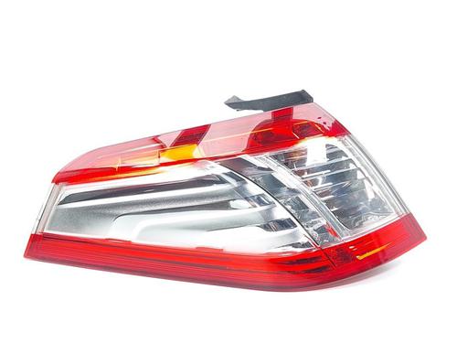 Used Left taillight PEUGEOT 508 SW I (8E_) 1.6 HDi (115 hp) 27192730