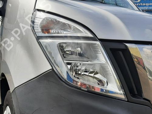 Used Right headlight NISSAN INTERSTAR Van (X62B) dCi 135 (136 hp) 27887201