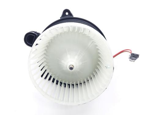 Used Heater blower motor LYNK & CO 01 PHEV (261 hp) 19770063