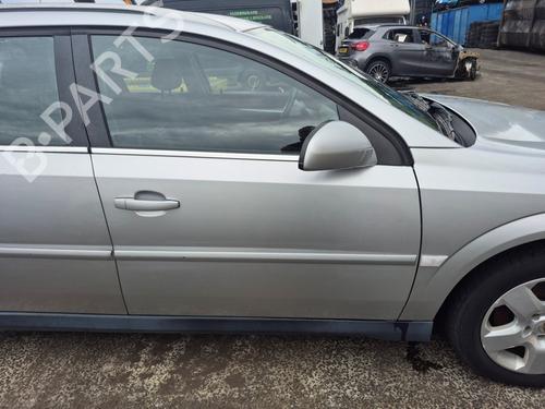 Used Right front door Right front door OPEL VECTRA C Estate (Z02) 2.2 direct (F35) (155 hp) 35997009 35997009