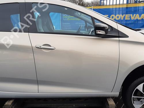 Used Right front door Right front door 38542795 38542795