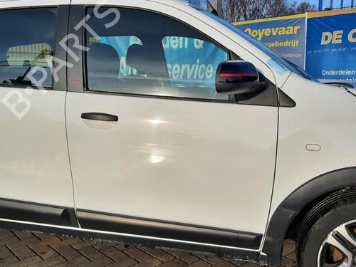 right-front-door-dacia-lodgy-js_-2012-31970187 main image