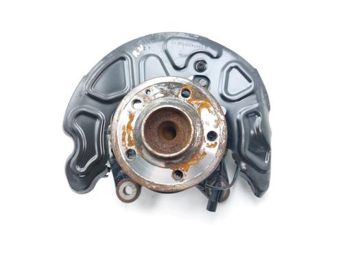 Used Right front steering knuckle Right front steering knuckle MERCEDES-BENZ VITO Van (W447) 116 CDI (447.601, 447.603, 447.605) (163 hp) 33889097 33889097