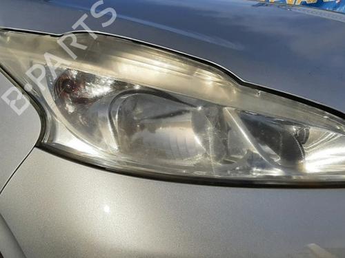 Højre forlygte PEUGEOT 208 I (CA_, CC_) 1.2 VTI 82 (82 hp) 33129308