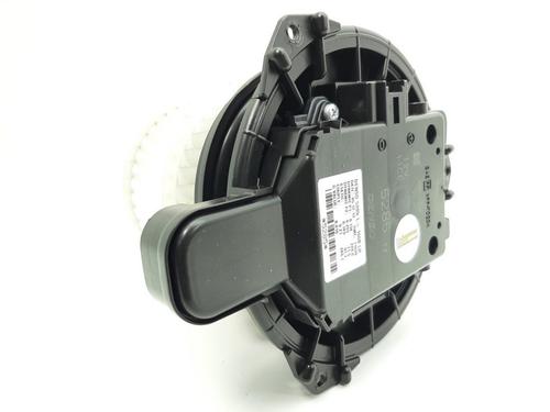 Used Heater blower motor TOYOTA COROLLA Estate (_E21_) 1.8 Hybrid (ZWE211) (122 hp) 19766236