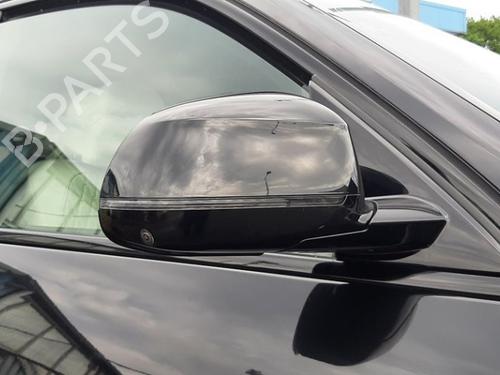 Rétroviseur droit Rétroviseur droit BMW X7 (G07) xDrive 40 i (340 hp) 36257352 36257352
