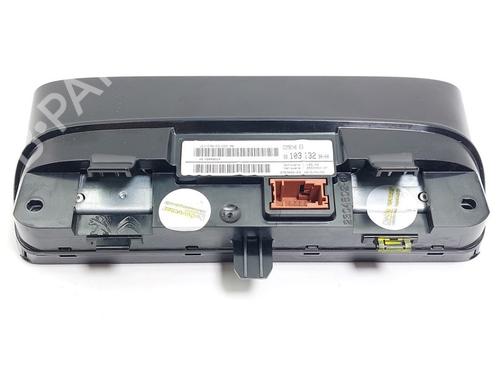 Instrument cluster CITROËN C4 CACTUS 1.2 VTi 82 | BP28055167C47 