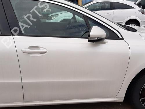 Used Right front door Right front door 37761226 37761226