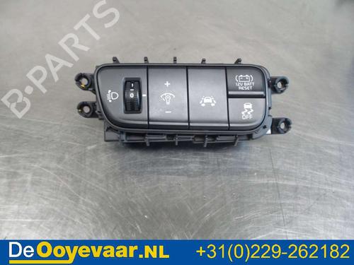 Used Switch KIA NIRO I (DE) 1.6 GDI Plug-in Hybrid (141 hp) 23201136