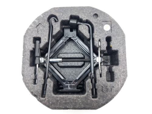 jack-kit-kia-picanto-iii-ja-2017-40613081 main image