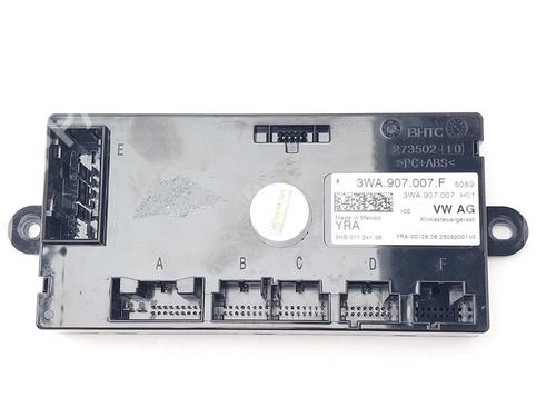 control-unit-skoda-octavia-iv-combi-nx5-pv5-2019-38624876 main image