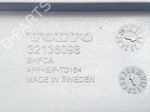 Grill VOLVO C40 (539) Recharge | BP36950334C40 - Image 4