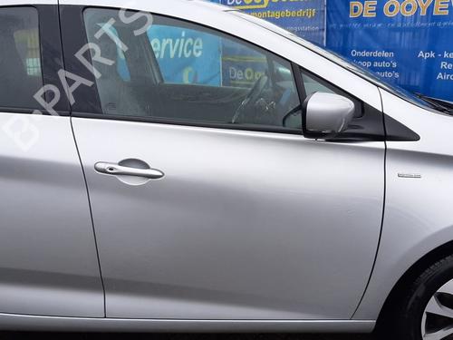 Used Right front door RENAULT ZOE Hatchback Van (BFM_) Electric (BFMC, BFMD) (136 hp) 32002053