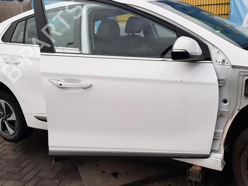 Used Right front door Right front door 39477927 39477927