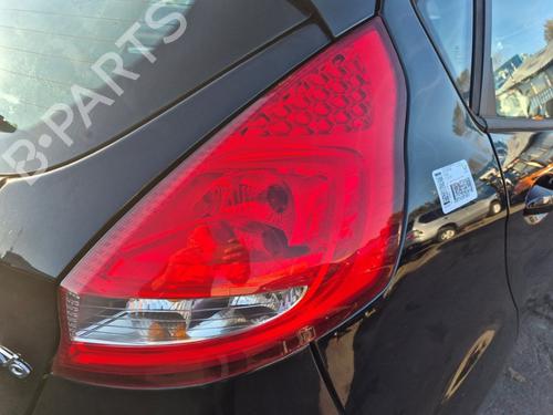 Høyre baklys FORD FIESTA VI (CB1, CCN) 1.25 (60 hp) 30464982