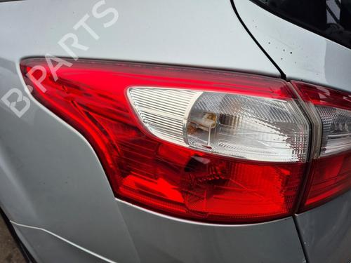 left-taillight-ford-focus-iii-turnier-2010-2011-2012-2013-2014-2015-2016-2017-2018-2019-2020-32350605 main image