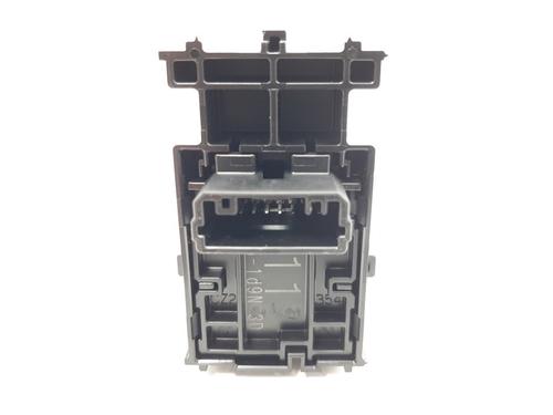 Switch TOYOTA COROLLA Estate (_E21_) 1.8 Hybrid (ZWE211W) | BP19766214I30 