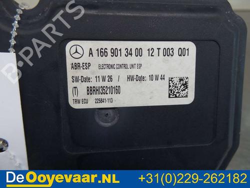 Used ABS pump MERCEDES-BENZ M-CLASS (W166) ML 350 BlueTEC 4-matic (166.024, 166.023) (258 hp) 31259799