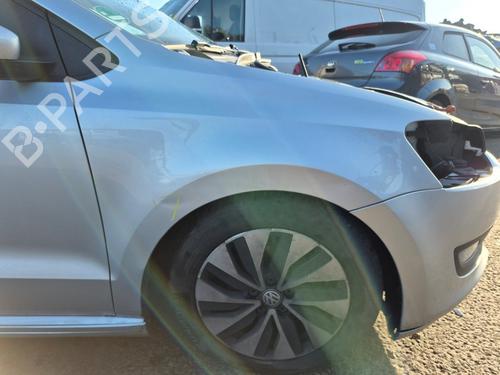 Used Right front fenders VW POLO V (6R1, 6C1) 1.2 TDI (75 hp) 30363118